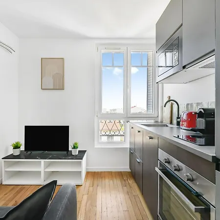 Sublime La Defense Paris Gare 2pers Nanterre
