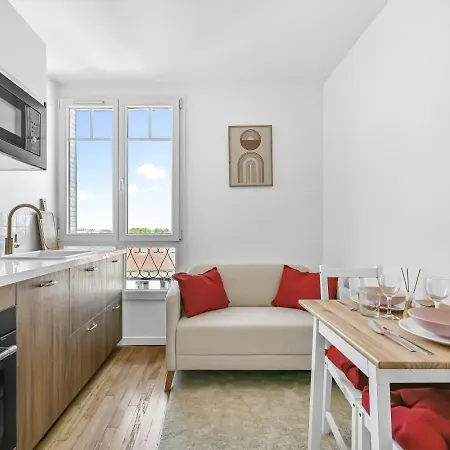Апартаменты Sublime La Defense Paris Gare 2pers *